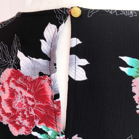 Bobeau Black Multi Floral Print Whimsigoth 3/4 Bell Sleeve Blouse Medium - Picture 14 of 15